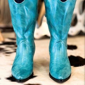 Metallic Blue Wide Calf Cowboy / Cowgirl Boots size 11 better for size 10.5